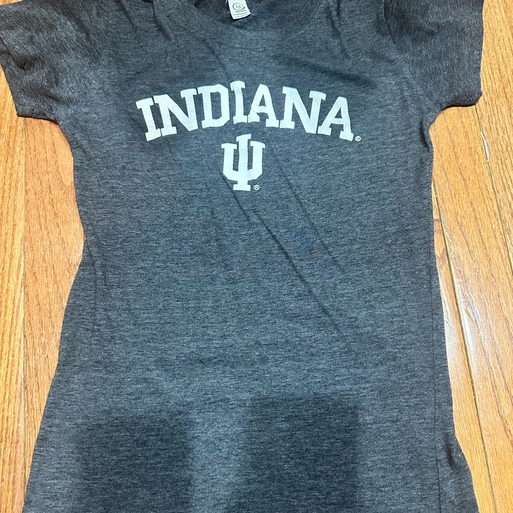IU Indiana shirt good condition worn only a couple times. Dark grey.